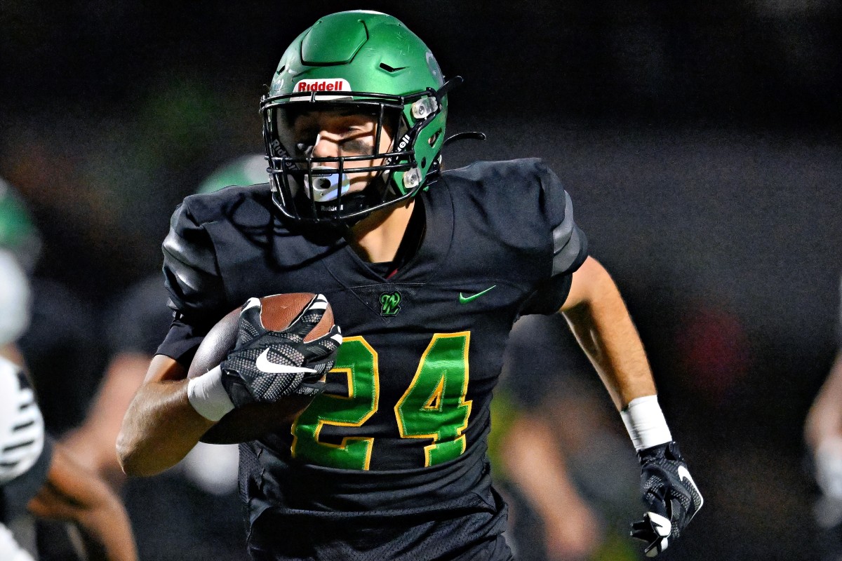 a West Linn Tualatin football Oregon October 5 2023 Leon Neuschwander 20